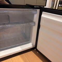 【お話し中】2ドア冷蔵庫　黒　の画像