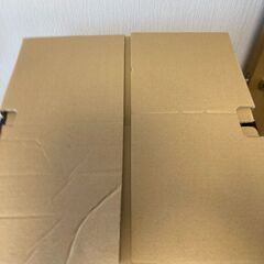 ダンボール製　ハンガーボックスの画像