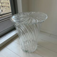 kartellのスツール（カルテル）引っ越しの為差し上げますの画像
