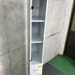 ☆新品・省スペースで収納力抜群！鏡面ホワイトのスリム収納の画像