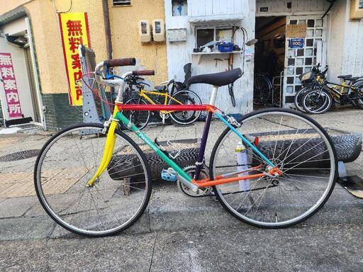 美品 『ＳＡＬＥ　３０％』　パナソニック　クロスバイク　７００Ｘ２３Ｃ　2x7変速　配達可能