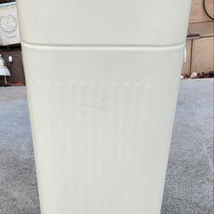 ゴミ箱 30L ペダル ふた付き おしゃれ 縦型 スチール  容量 30リットルの画像