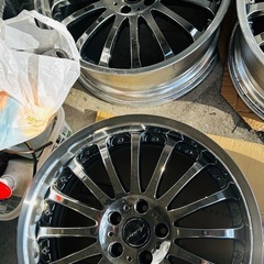 アミスタッド ロディーノ 19インチ ８.5J 5H/114.3 の画像