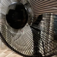 小型 爆風扇風機♪ 使用感あるけど普通に使えますの画像