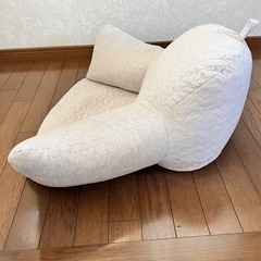 【美品】　へんてこな形の座椅子　の画像