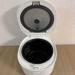 炊飯器 3合の画像