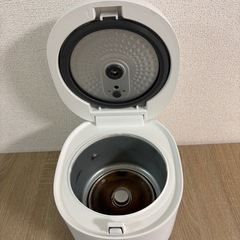 炊飯器 3合の画像