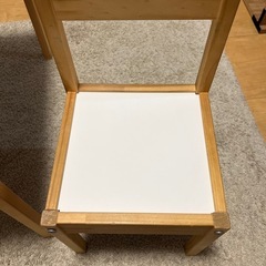 IKEA キッズテーブル チェアセット の画像