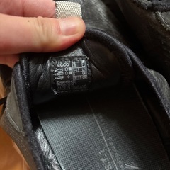 ecco スニーカーの画像