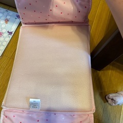 キッズカーテーブルの画像