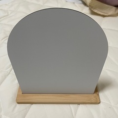 鏡（卓上）の画像