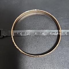 ハワイアンジュエリー風バングルの画像