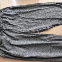 【受渡者決定】UNIQLO　ウルトラストレッチアクティブジョガーパンツ　XL 　グレーの画像