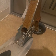 子供用キックボードの画像