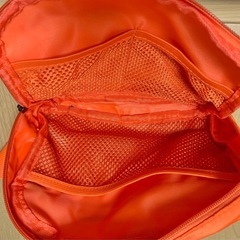 ★ オレンジのショルダーバッグ ボディバッグ 未使用★の画像