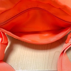 ★ オレンジのショルダーバッグ ボディバッグ 未使用★の画像