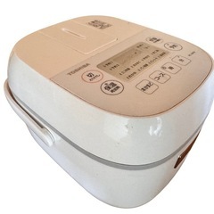 TOSHIBA 炊飯器3合の画像