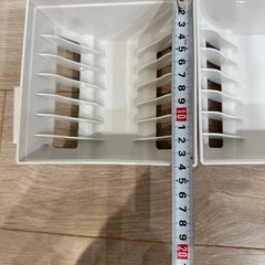 食器収納の画像