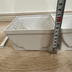 食器収納の画像