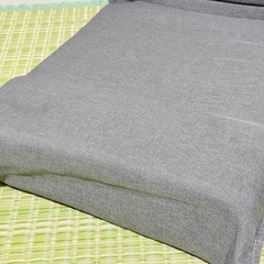 ニトリ グレー 折りたためる 座椅子の画像