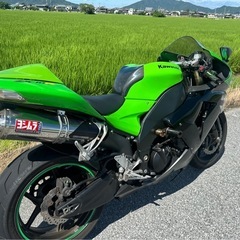 ZX10R マレーシア　逆車　大型バイク　SS レーサー　の画像