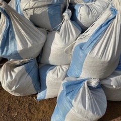 【受け渡し先決定】砂利 100円から好きなだけの画像