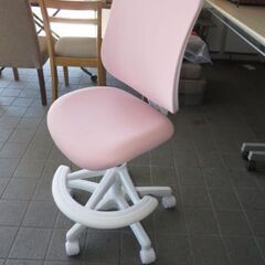 　未使用/新品　倉庫品放出品　激安特価　学習椅子 ガス昇降式 学習チェア 背もたれの画像