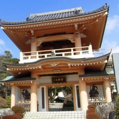 日進市のお寺でヨガの画像