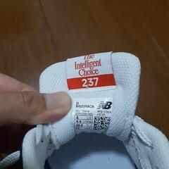 new balance　MS237MCRの画像
