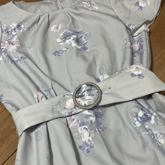 Debut de Fioreの花柄ワンピースです☺️の画像