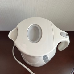T-fal Justine+ 電気ケトル 1.2L ホワイトの画像