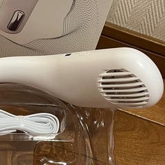 ネッククーラー　首掛け扇風機の画像