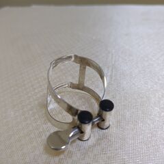 Vandoren MO B♭クラリネット リガチャーの画像