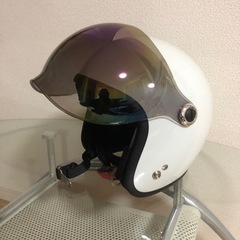 ヘルメットの画像