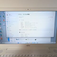 中古パソコン富士通白Core i5★Windows11の画像