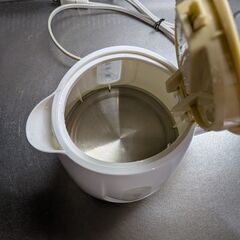 コードレス電気ケトル SDKD10BK-BE（無料）の画像