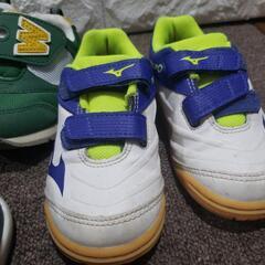 靴まとめ売りの画像