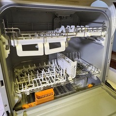 Panasonic 食器洗い乾燥機　NP-TR8-Wの画像
