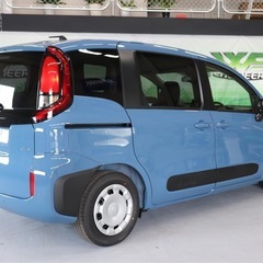 最速納車🚗新車 シエンタ ブリティッシュブルー 未使用車 7人乗りの画像