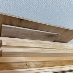 【DIY端材セット】2×4材・1×4材・棚板など｜500円の画像