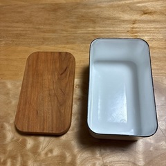 野田ホーロー　琺瑯　バターケース450グラム用の画像