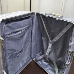 キャリーバッグ M サイズの画像