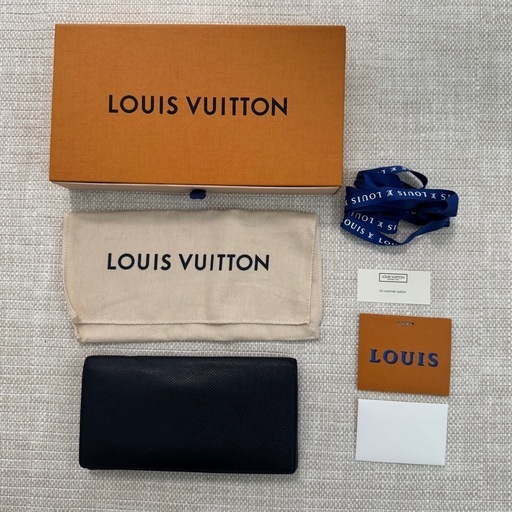 【お譲り先決定】ルイヴィトン 長財布 ネイビー