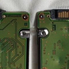 ④即納★訳アリ★研究用に？★2.5HDD=4台のみ=掲載画像参照★衝撃あと、端子ゆがみ、異音、破損等々★質問NG★完全ジャンク★返品不可★初回コメントで、ご希望日時、交渉価格が未記載時は既読スルー★逆光撮影★返品不可★決定者様のみお返事=非対面の場合あり＊双方、信用取引＝紛失時発生時 ＊自己責任＊条件＝日時厳守★24時間対応★お返事は可能な限り迅速にさせて頂きます★最大で12時間以内の画像