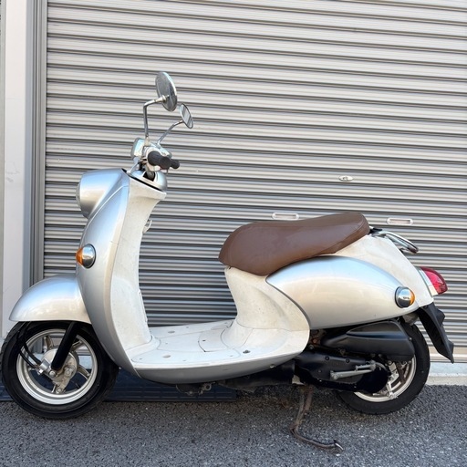 ホンダバイク用ホワイトシート 4136.お洒落可愛い ビーノ シート新品 千葉県柏市 即日配送、自走