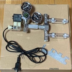 CO2レギュレーターセット 水槽　水草の画像