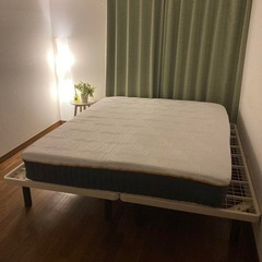 開封のみの未使用品✨エマスリープ最上位モデルのラグジュアリー！クイーンサイズマットレス！タグラベル付き✨買い替えに伴うマットレスの回収無料✨の画像