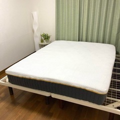 開封のみの未使用品✨エマスリープ最上位モデルのラグジュアリー！クイーンサイズマットレス！タグラベル付き✨買い替えに伴うマットレスの回収無料✨の画像