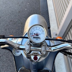 4142.お洒落可愛い　激速 ビーノ　バッテリー、シート新品　千葉県柏市　即日配送、自走引き取りも可能の画像
