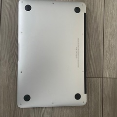 APPLE MACBOOK AIR EARLY 2014 A1465の画像